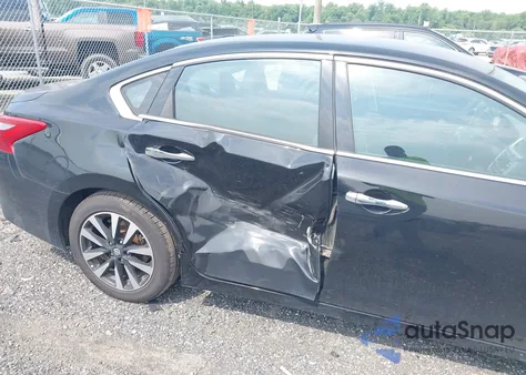 2018 Nissan Altima 2.5 Sl z USA, uszkodzony, nr VIN 1N4AL3AP8JC247765